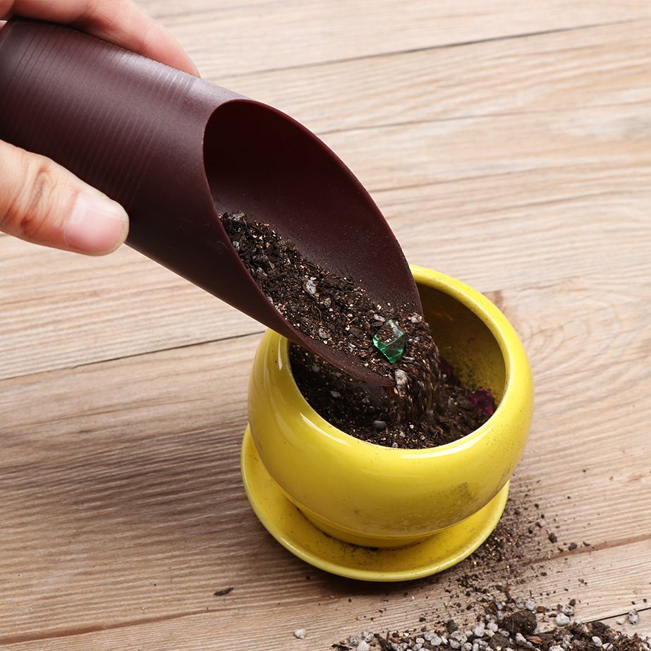 プラスチック製の庭の手入れ用の芝生の形をしたポーチ,植物が付 - Plant Parent Tools のレビューと価格